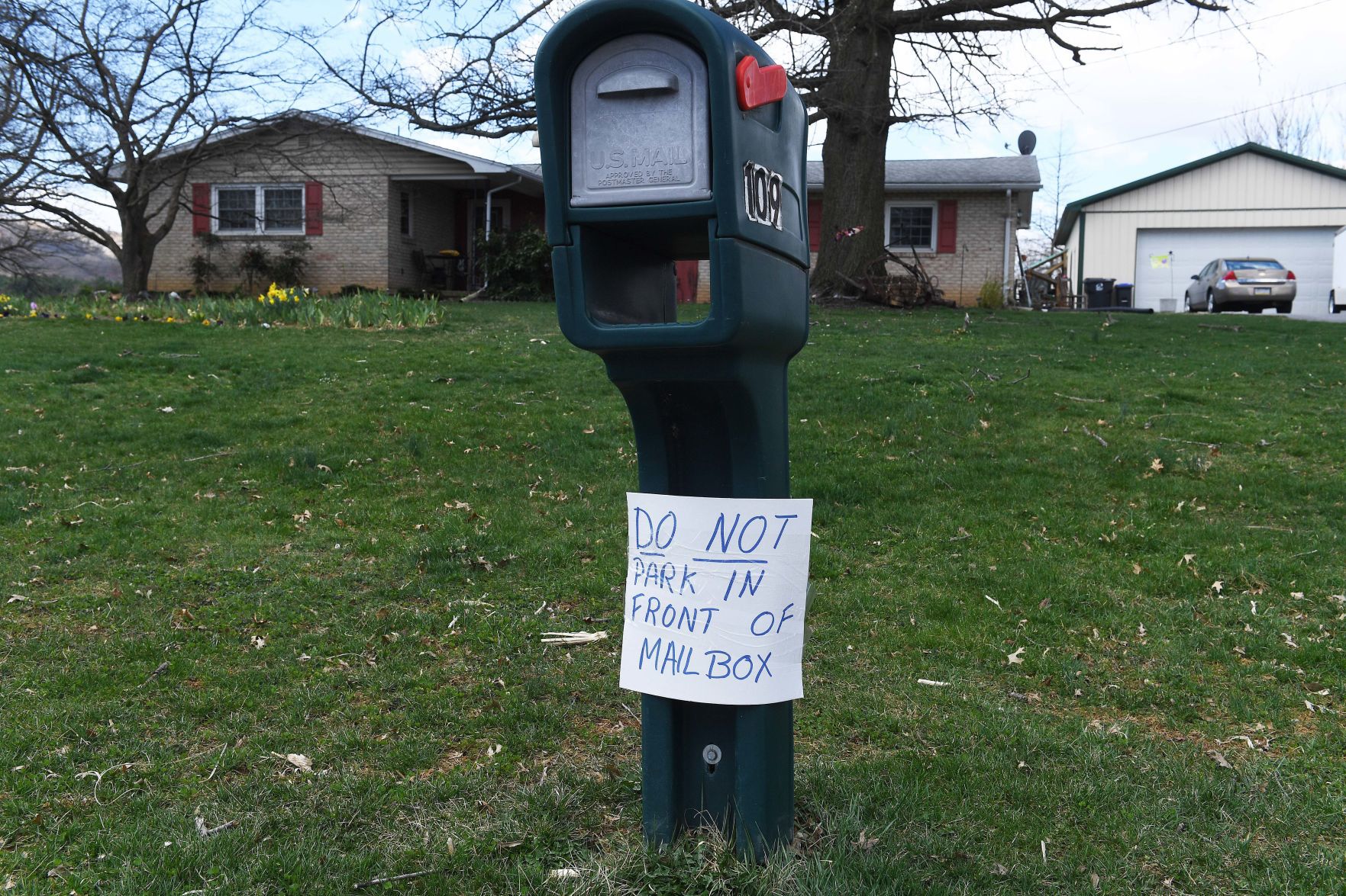 Mooreland Avenue Parking